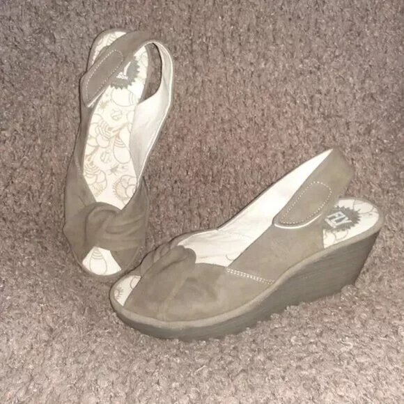 FLY LONDON-Yakin-Taupe Nubuck Leather Slingback Wedges-SZ 41-9.5-Near Mint - Picture 1 of 7